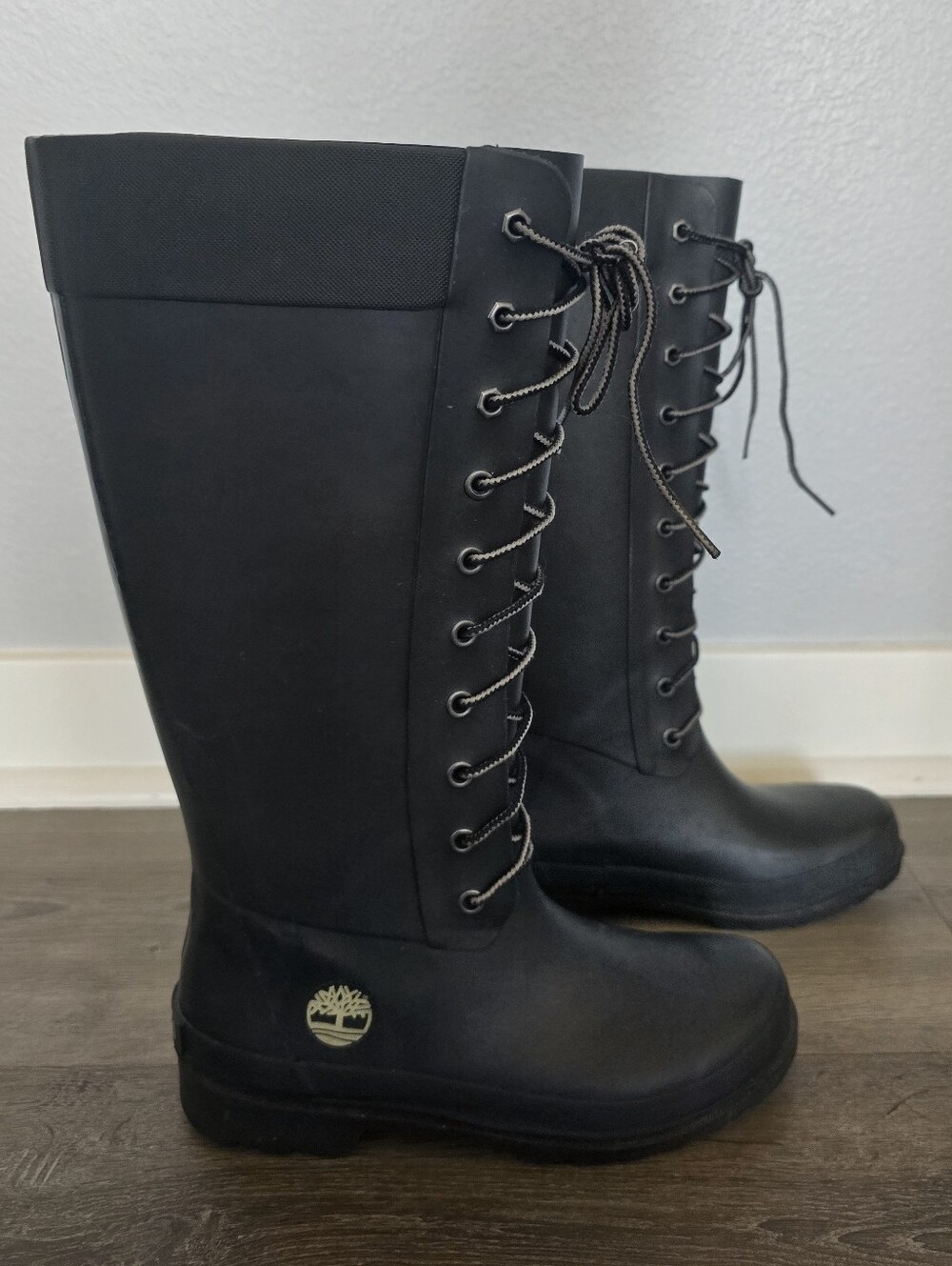 Timberland Wellfleet Black Tall Lace Up Rubber Rain Boot Size 6